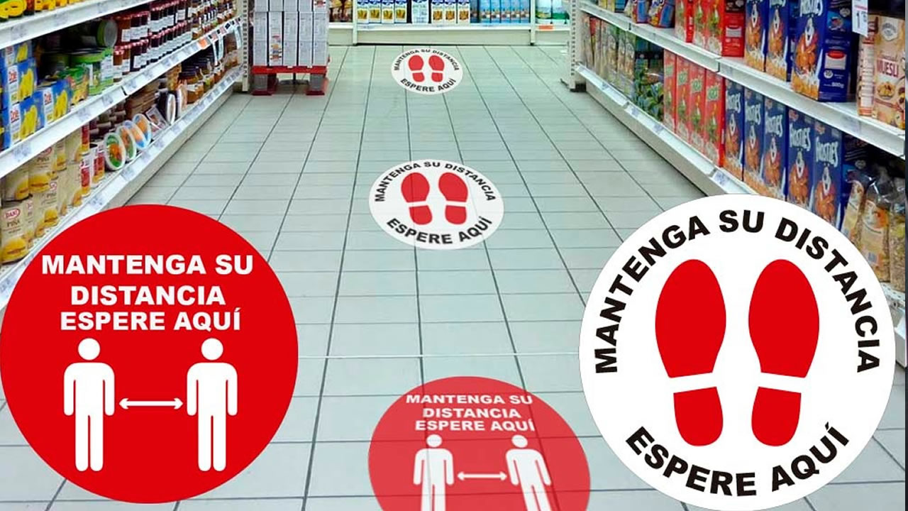GyA-publicidad-letreros-proyector-acrilico-floor-